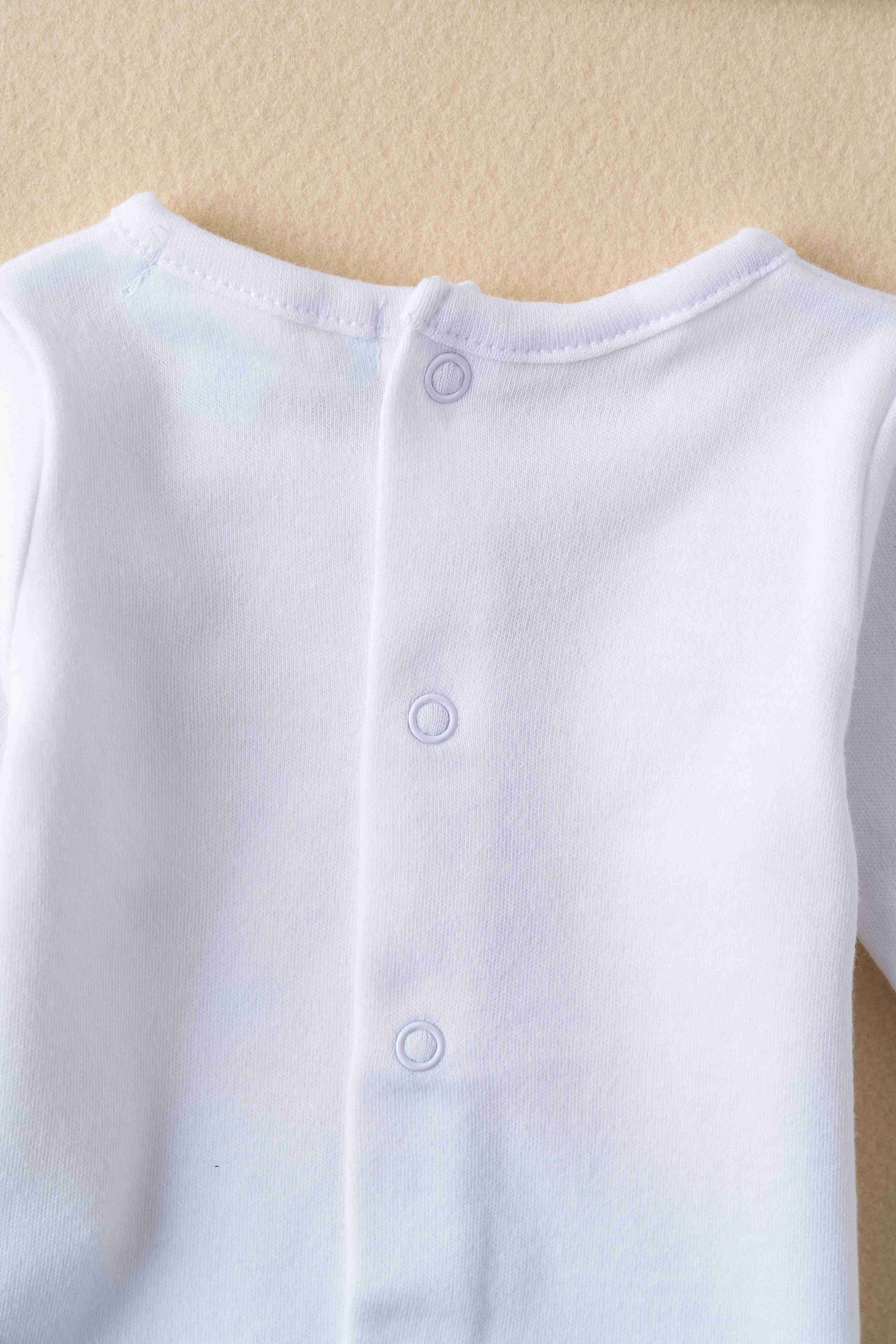 Geschenkset T-Shirt+Lätzchen+Mütze+Fäustlinge Newness Kids