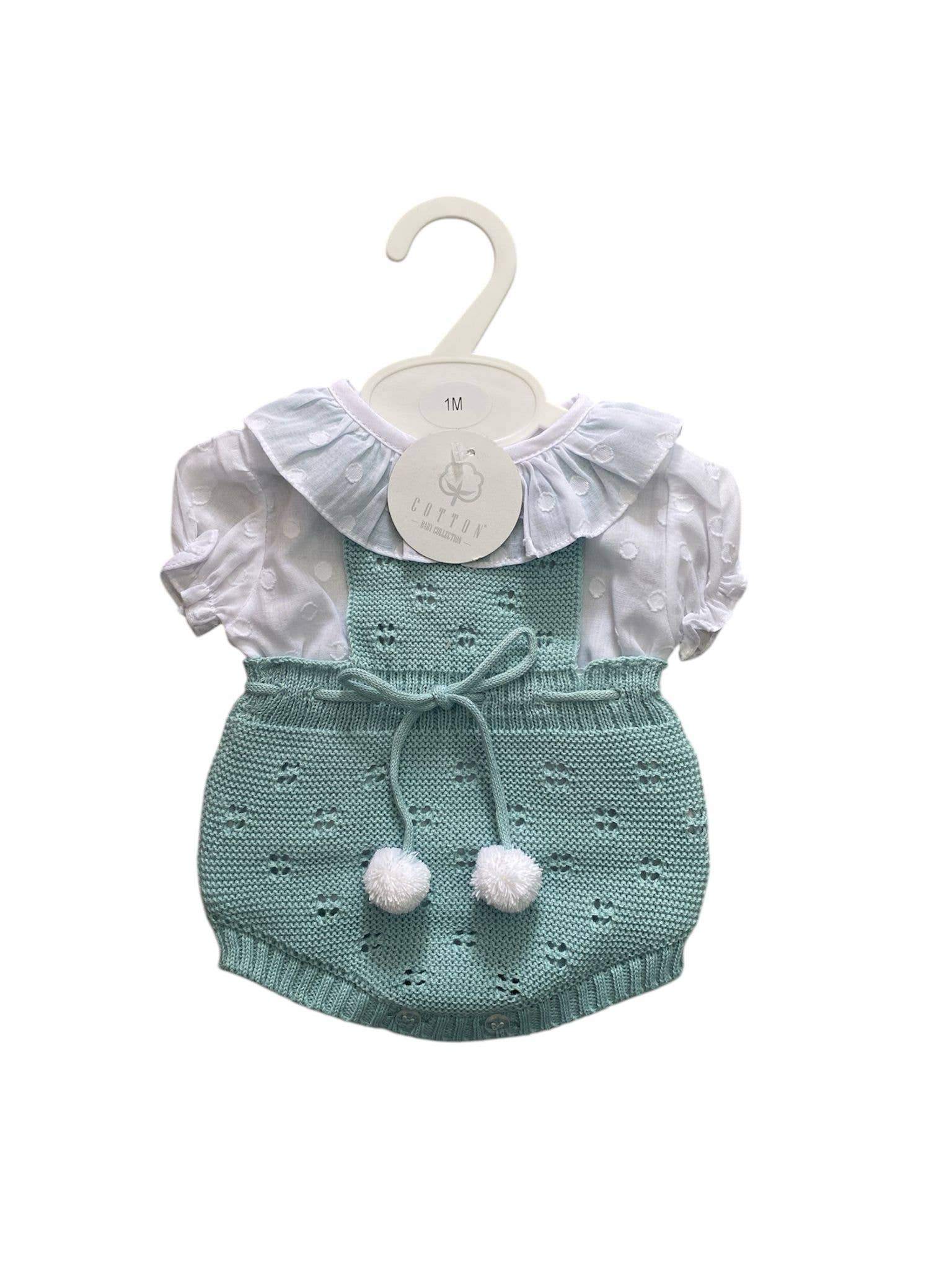 595/01 Flauschiger Strick mit Pompons und Bluse Cotton Socks