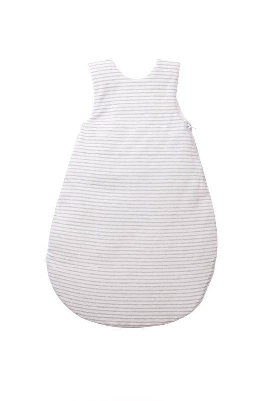 Schlafsack mit grauen Streifen und niedlicher Stickerei Liliput
